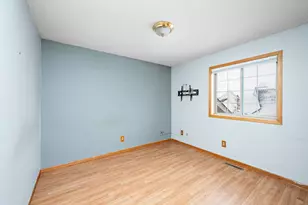 1156 Pond Curv, Waconia, MN 55387 - Photo 20