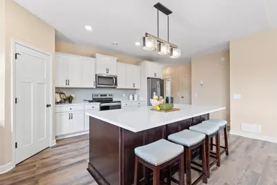 6701 Ridgewood Drive, Cannon Falls, MN 55009 - Photo 14