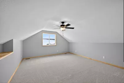 2164 Marvs Lane NE, Stewartville, MN 55976 - Photo 32