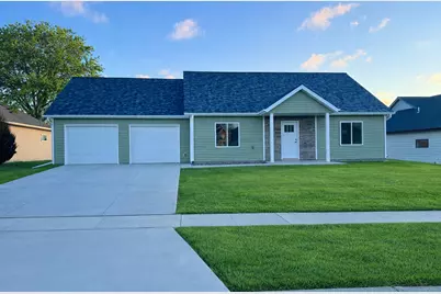 2164 Marvs Lane NE, Stewartville, MN 55976 - Photo 2