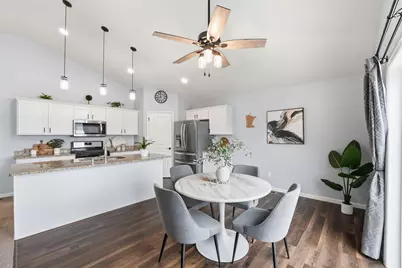 15201 Quintana Court NW, Anoka, MN 55303 - Photo 10