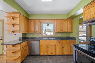 2611 Parkview Boulevard, Robbinsdale, MN 55422 - Photo 8