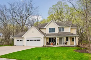 8469 Woodland Curve, Saint Bonifacius, MN 55375 - Photo 6