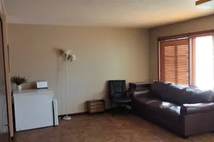 8317 Thomas Ct N, Brooklyn Park, MN 55444 - Photo 4