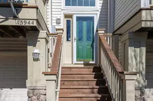 13944 52nd Ave N, Plymouth, MN 55446 - Photo 2