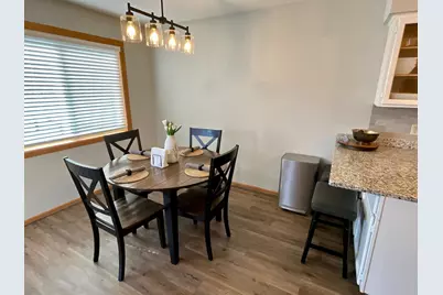 3721 Gershwin Lane N, Oakdale, MN 55128 - Photo 16