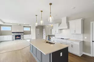 6839 Timberview Ct, Cannon Falls, MN 55009 - Photo 6