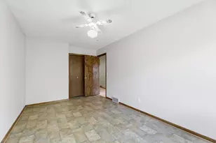 819 Grant St, Anoka, MN 55303 - Photo 18