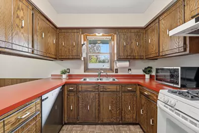 819 Grant Street, Anoka, MN 55303 - Photo 14