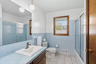 819 Grant St, Anoka, MN 55303 - Photo 20