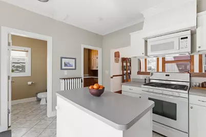 316 Bates Avenue, Saint Paul, MN 55106 - Photo 10