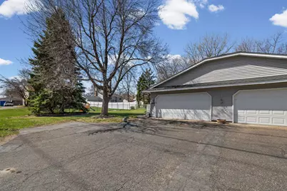 7517 Xerxes Avenue N, Brooklyn Park, MN 55444 - Photo 2