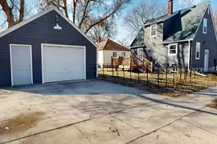 601 7th St SW, Willmar, MN 56201 - Photo 4