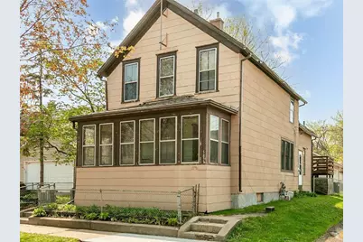 587 Bay Street, Saint Paul, MN 55102 - Photo 1