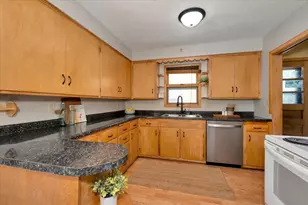 4106 E 3rd St, Superior, WI 54880 - Photo 4