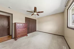 1902 Brookside Dr, Albert Lea, MN 56007 - Photo 16
