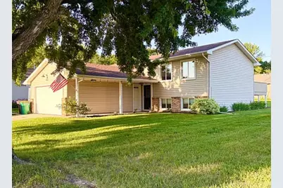 1902 Brookside Drive, Albert Lea, MN 56007 - Photo 2