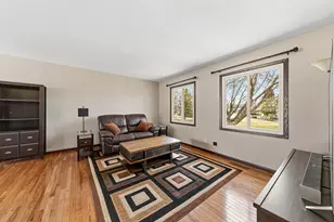 1902 Brookside Dr, Albert Lea, MN 56007 - Photo 6