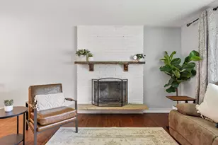 3301 Thurber Rd, Brooklyn Center, MN 55429 - Photo 4