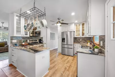 3301 Thurber Road, Brooklyn Center, MN 55429 - Photo 8