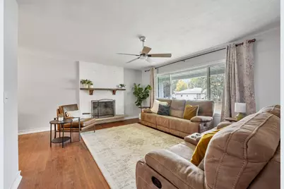 3301 Thurber Road, Brooklyn Center, MN 55429 - Photo 2