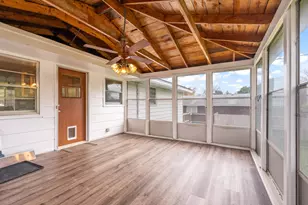 3301 Thurber Rd, Brooklyn Center, MN 55429 - Photo 32