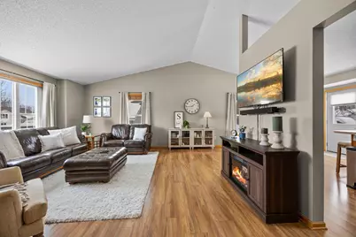 156 Cedar Drive S, Lester Prairie, MN 55354 - Photo 8