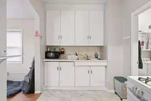 306 King St W, Saint Paul, MN 55107 - Photo 38