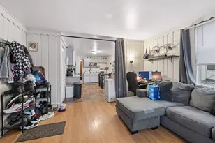 306 King St W, Saint Paul, MN 55107 - Photo 8