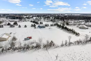 1325 Carriage Hill Dr, Hinckley, MN 55037 - Photo 54