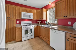 315 8th Ave SE, Pine City, MN 55063 - Photo 6