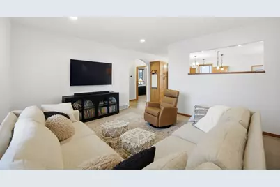 4727 6th Street W, West Fargo, ND 58078 - Photo 6