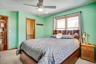 2722 Vale Crest Rd, Crystal, MN 55422 - Photo 24