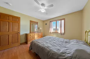 77728 325th St, Ellendale, MN 56026 - Photo 30