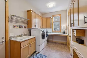 4743 Island View Dr, Mound, MN 55364 - Photo 18