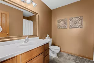 3680 Arlington Ln SE, Rochester, MN 55904 - Photo 20