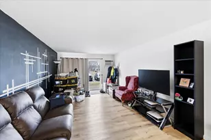 2720 Dale St N, Roseville, MN 55113 - Photo 4