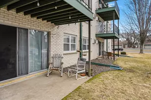 2720 Dale St N, Roseville, MN 55113 - Photo 14