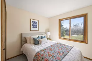 543 Clover Leaf Pkwy NE, Blaine, MN 55434 - Photo 16