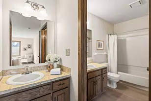 543 Clover Leaf Pkwy NE, Blaine, MN 55434 - Photo 18