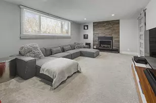 6725 Valley View Rd, Edina, MN 55439 - Photo 28