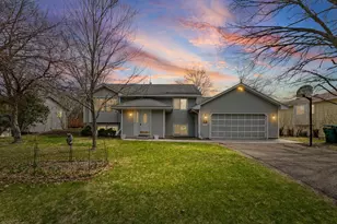 14525 Kerry St NW, Andover, MN 55304 - Photo 2