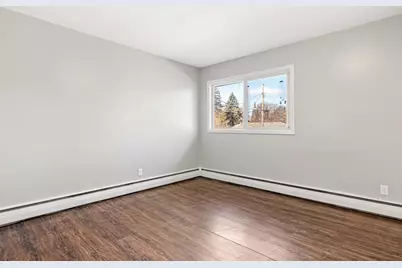 3206 63rd Avenue N, Brooklyn Center, MN 55429 - Photo 6