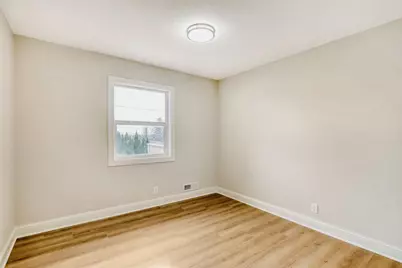 13850 Garrett Avenue, Apple Valley, MN 55124 - Photo 22