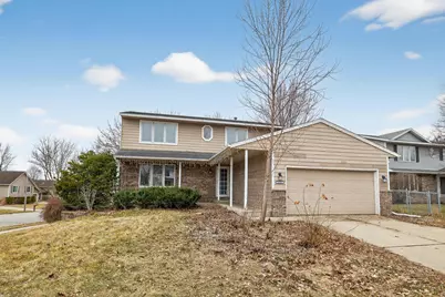4406 Newcastle Lane NW, Rochester, MN 55901 - Photo 2