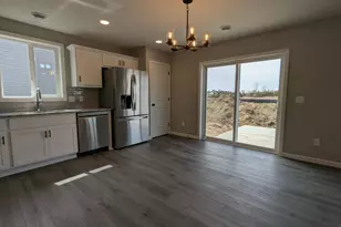 2743 Ivan Ave NE, Saint Michael, MN 55376 - Photo 4