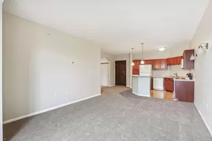 649 Old Hwy 8 NW, New Brighton, MN 55112 - Photo 16