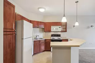 649 Old Hwy 8 NW, New Brighton, MN 55112 - Photo 10