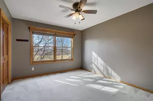 2910 Desoto St, Little Canada, MN 55117 - Photo 22