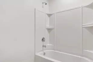 1195 Bush Ave, Saint Paul, MN 55106 - Photo 24